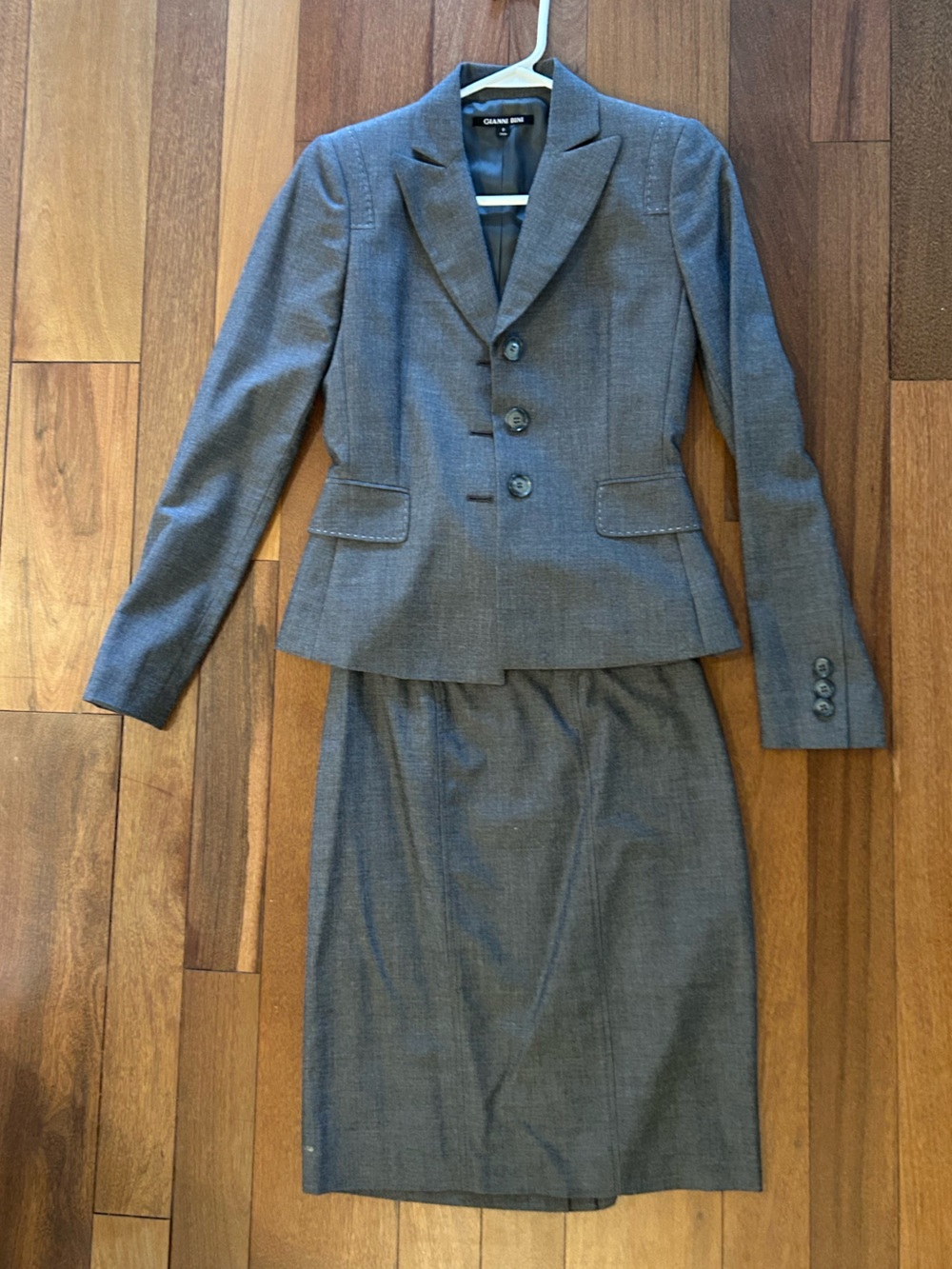 Gianni Bini Gray Tailored Women's Blazer and Skirt Set